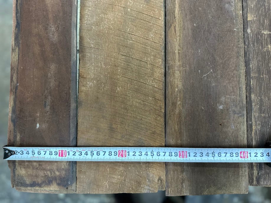 トロピカルバーンボード(ブラウン系) 無塗装 1㎡束 厚10-12mm 幅120-140mm 長さ1,500-2,400mm