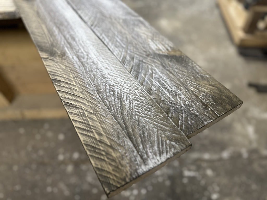 フェイクビンテージウッド(レッドパイン板材) エイジングカラー塗装 厚19mm 幅130mm 長さ990mm