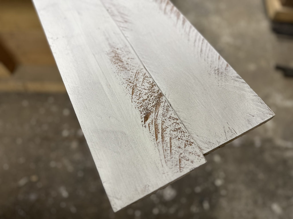 フェイクビンテージウッド(レッドパイン板材) エイジングカラー塗装 厚19mm 幅130mm 長さ990mm