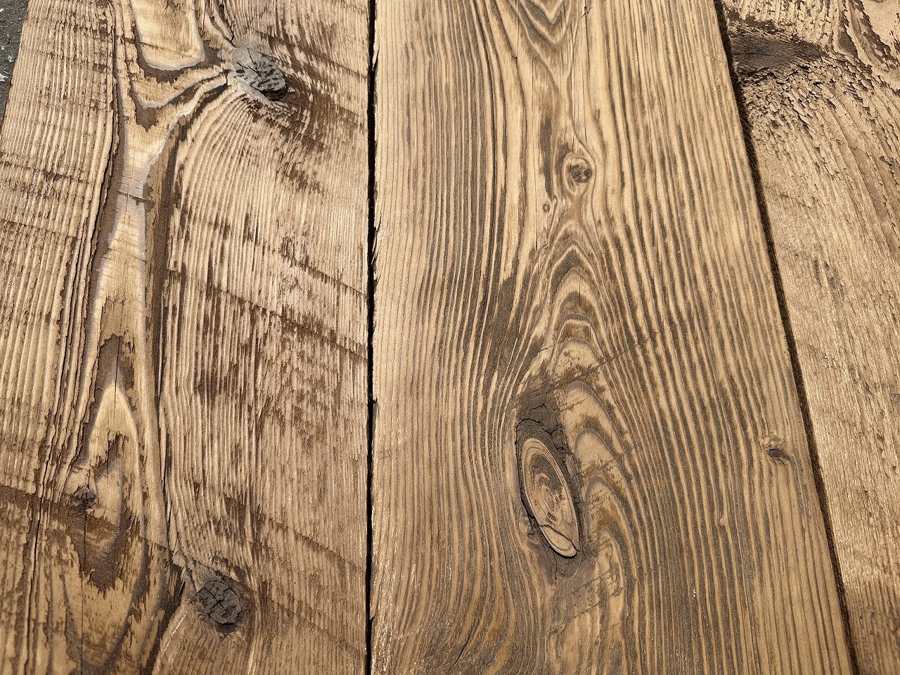 不燃バーンウッド（Hemlock）オリジナル　無塗装/サンディング加工　厚18mm　幅195-200mm　長さ1,820mm
