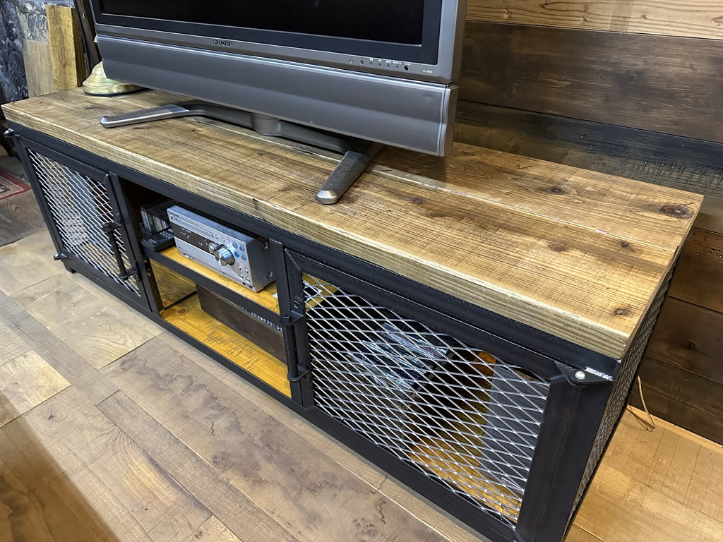 アイアンフレームと古材のテレビ台・ローボード（完成品）　長さ1,500mm